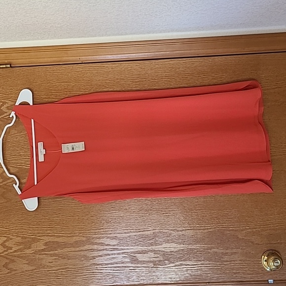Ann Taylor Dresses & Skirts - Orange Ann Taylor Loft dress